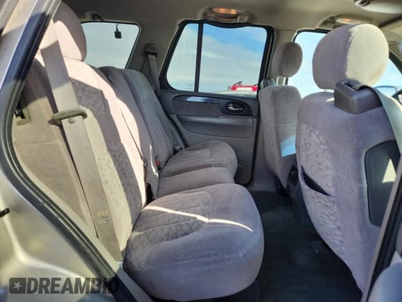 ✅ 2003 GMC Envoy SLE • VIN: 1GKDT13S732157663 • Lot: 85941585. Wystawiony na Copart z przebiegiem 148 145 mil. Bezpłatny archiwum sprzedaży aukcyjnych z USA i szczegółowy raport historii pojazdu na DreamBid. Zdjęcie 10.