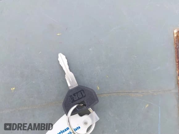 ✅ 2004 Dodge Dakota SLT • VIN: 1D7HG48NX4S585546 • Lot: 41836690. Wystawiony na IAAI z przebiegiem 191 735 mil. Bezpłatny archiwum sprzedaży aukcyjnych z USA i szczegółowy raport historii pojazdu na DreamBid. Zdjęcie 11.