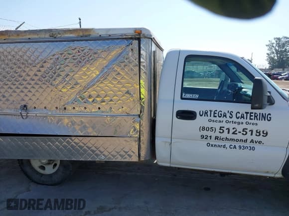 ✅ 2007 Chevrolet Silverado 2500HD • VIN: 1GBHK24U87E156598 • Лот: 40011047. Опубликован ранее на IAAI с пробегом 329 806 миль. Бесплатный доступ к архиву аукционных продаж из США и подробный отчёт об истории автомобиля на DreamBid. Изображение 14.