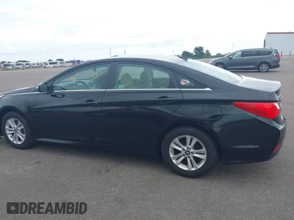 2014 Hyundai Sonata GLS with VIN 5NPEB4AC3EH883490, listed as a IAAI auction lot 42999406 with 83,391 mi miles and . Bid and sale history available at DreamBid. Image 14.