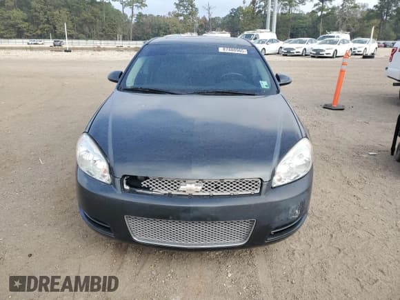 ✅ 2014 Chevrolet Impala LT • VIN: 2G1WB5E37E1184832 • Lot: 87480965. Wystawiony na Copart z przebiegiem 162 178 mil. Bezpłatny archiwum sprzedaży aukcyjnych z USA i szczegółowy raport historii pojazdu na DreamBid. Zdjęcie 5.