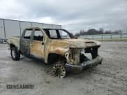 ✅ 2022 Chevrolet Silverado 2500HD • VIN: 2GC1YNE77N1238732 • Lot: 81548764. Wystawiony na Copart z przebiegiem Nie podano. Bezpłatny archiwum sprzedaży aukcyjnych z USA i szczegółowy raport historii pojazdu na DreamBid. Zdjęcie 11.