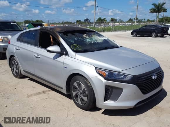 2017 Hyundai Ioniq SEL с VIN KMHC75LC1HU029194, выставлен на аукционе Copart как лот 40649910 с пробегом Не указан миль и Списание • Salvage title. История ставок и продаж доступна на DreamBid. Изображение 1.