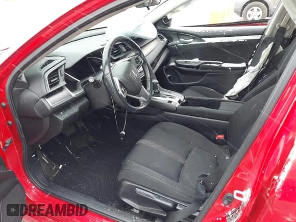 ✅ 2018 Honda Civic EX-T • VIN: JHMFC1F33JX009856 • Lot: 43631342. Listed on IAAI with 139,371 mi. Free auction sales archive from the USA and detailed vehicle history report at DreamBid. Image 5.