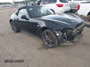 ✅ 2017 Mazda MX-5 Miata Club • VIN: JM1NDAC73H0124073 • Lot: 42715537. Wystawiony na IAAI z przebiegiem 28 135 mil. Bezpłatny archiwum sprzedaży aukcyjnych z USA i szczegółowy raport historii pojazdu na DreamBid. Zdjęcie 1.