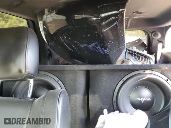 ✅ 2018 Dodge Durango GT • VIN: 1C4RDJDG0JC462986 • Lot: 80090425. Listed on Copart with 139,036 mi. Free auction sales archive from the USA and detailed vehicle history report at DreamBid. Image 10.