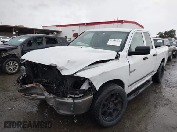 ✅ 2010 Dodge 1500 ST • VIN: 1D7RB1GK3AS196655 • Lot: 41493605. Wystawiony na IAAI z przebiegiem 268 509 mil. Bezpłatny archiwum sprzedaży aukcyjnych z USA i szczegółowy raport historii pojazdu na DreamBid. Zdjęcie 18.