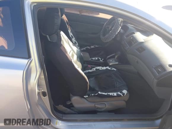 ✅ 2010 Honda Civic LX • VIN: 2HGFG1B69AH521603 • Lot: 43580407. Wystawiony na IAAI z przebiegiem 182 818 mil. Bezpłatny archiwum sprzedaży aukcyjnych z USA i szczegółowy raport historii pojazdu na DreamBid. Zdjęcie 5.