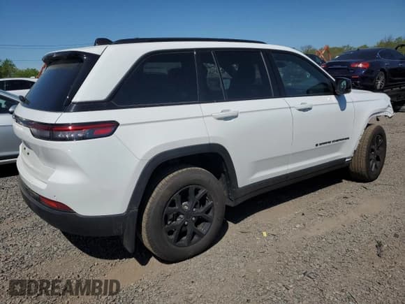 ✅ 2025 Jeep Grand Cherokee Altitude X • VIN: 1C4RJHAG3SC265558 • Lot: 54610885. Listed on Copart with 4,607 mi. Free auction sales archive from the USA and detailed vehicle history report at DreamBid. Image 3.