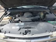 ✅ 2002 Chevrolet Suburban LT • VIN: 3GNEC16Z72G185775 • Lot: 43420114. Listed on IAAI with 189,783 mi. Free auction sales archive from the USA and detailed vehicle history report at DreamBid. Image 10.