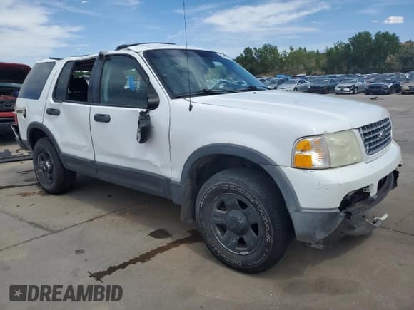 ✅ 2003 Ford Explorer XLT • VIN: 1FMZU73W83ZA96346 • Lot: 66412365. Listed on Copart with 249,692 mi. Free auction sales archive from the USA and detailed vehicle history report at DreamBid. Image 4.