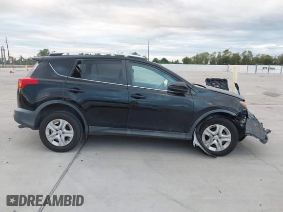 ✅ 2014 Toyota RAV4 LE • VIN: 2T3ZFREV0EW112198 • Lot: 43476523. Listed on IAAI with 161,876 mi. Free auction sales archive from the USA and detailed vehicle history report at DreamBid. Image 13.
