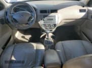 ✅ 2006 Ford Focus S • VIN: 1FAHP34N06W171378 • Lot: 91897495. Wystawiony na Copart z przebiegiem 179 059 mil. Bezpłatny archiwum sprzedaży aukcyjnych z USA i szczegółowy raport historii pojazdu na DreamBid. Zdjęcie 8.