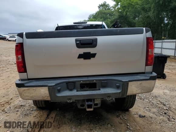 ✅ 2012 Chevrolet Silverado 2500HD LT • VIN: 1GC1KXC80CF139183 • Lot: 67720185. Wystawiony na Copart z przebiegiem Nie podano. Bezpłatny archiwum sprzedaży aukcyjnych z USA i szczegółowy raport historii pojazdu na DreamBid. Zdjęcie 6.