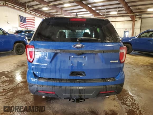 ✅ 2019 Ford Police Interceptor Utility • VIN: 1FM5K8AT3KGB15723 • Lot: 69937465. Listed on Copart with 122,119 mi. Free auction sales archive from the USA and detailed vehicle history report at DreamBid. Image 6.