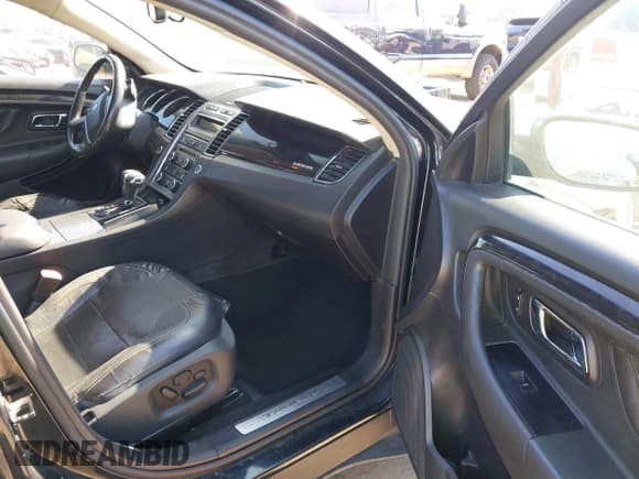 ✅ 2011 Ford Taurus Limited • VIN: 1FAHP2JW2BG100257 • Лот: 43624224. Опубликован ранее на IAAI с пробегом 160 718 миль. Бесплатный доступ к архиву аукционных продаж из США и подробный отчёт об истории автомобиля на DreamBid. Изображение 5.