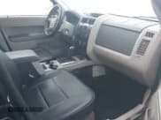 ✅ 2011 Ford Escape Hybrid • VIN: 1FMCU4K3XBKB04742 • Лот: 40557688. Опубликован ранее на IAAI с пробегом 258 767 миль. Бесплатный доступ к архиву аукционных продаж из США и подробный отчёт об истории автомобиля на DreamBid. Изображение 5.