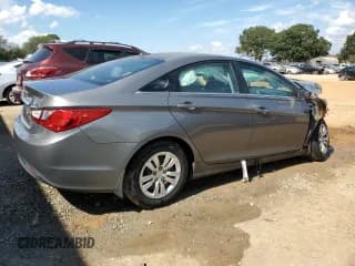 ✅ 2012 Hyundai Sonata GLS • VIN: 5NPEB4AC4CH494953 • Lot: 74352994. Listed on Copart with 195,860 mi. Free auction sales archive from the USA and detailed vehicle history report at DreamBid. Image 3.