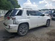 ✅ 2017 GMC Terrain Denali • VIN: 2GKFLRE36H6149352 • Lot: 63761075. Wystawiony na Copart z przebiegiem 123 467 mil. Bezpłatny archiwum sprzedaży aukcyjnych z USA i szczegółowy raport historii pojazdu na DreamBid. Zdjęcie 3.