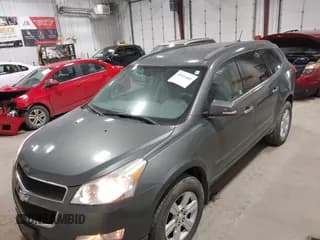 ✅ 2011 Chevrolet Traverse 1LT • VIN: 1GNKVGED8BJ171985 • Lot: 43553001. Wystawiony na IAAI z przebiegiem 161 657 mil. Bezpłatny archiwum sprzedaży aukcyjnych z USA i szczegółowy raport historii pojazdu na DreamBid. Zdjęcie 6.