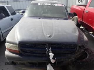 ✅ 2000 Dodge Dakota SLT • VIN: 1B7GG22X1YS655459 • Lot: 84569564. Wystawiony na Copart z przebiegiem 240 478 mil. Bezpłatny archiwum sprzedaży aukcyjnych z USA i szczegółowy raport historii pojazdu na DreamBid. Zdjęcie 5.