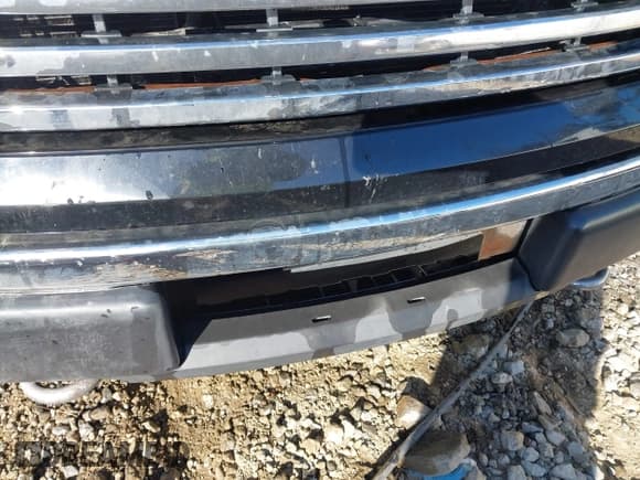 ✅ 2011 Ford F-150 XLT • VIN: 1FTFW1ETXBKD93532 • Лот: 43677857. Опубликован ранее на IAAI с пробегом 229 295 миль. Бесплатный доступ к архиву аукционных продаж из США и подробный отчёт об истории автомобиля на DreamBid. Изображение 6.