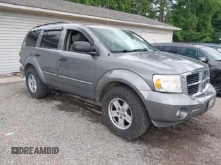 ✅ 2008 Dodge Durango SLT • VIN: 1D8HB48N38F135424 • Lot: 42361776. Wystawiony na IAAI z przebiegiem 203 876 mil. Bezpłatny archiwum sprzedaży aukcyjnych z USA i szczegółowy raport historii pojazdu na DreamBid. Zdjęcie 1.