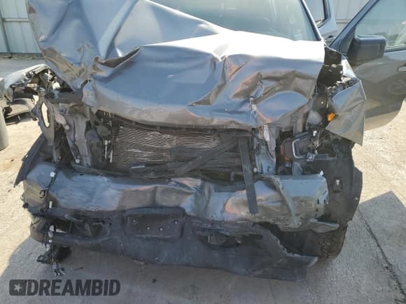 ✅ 2021 Chevrolet Silverado 1500 RST • VIN: 3GCUYEED5MG120123 • Lot: 68469415. Wystawiony na Copart z przebiegiem Nie podano. Bezpłatny archiwum sprzedaży aukcyjnych z USA i szczegółowy raport historii pojazdu na DreamBid. Zdjęcie 11.