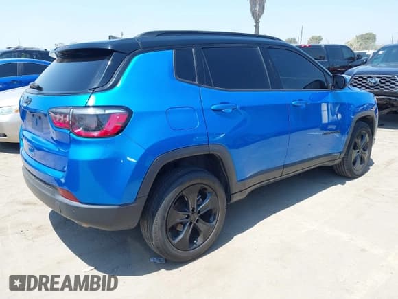 ✅ 2021 Jeep Compass Latitude • VIN: 3C4NJDBB2MT592745 • Lot: 42966438. Listed on IAAI with 98,464 mi. Free auction sales archive from the USA and detailed vehicle history report at DreamBid. Image 4.
