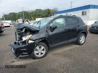 ✅ 2022 Chevrolet Trax LT • VIN: KL7CJPSM5NB525468 • Lot: 82535945. Listed on Copart with 32,107 mi. Free auction sales archive from the USA and detailed vehicle history report at DreamBid. Image 1.