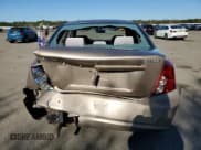 ✅ 2004 Suzuki Forenza S • VIN: KL5JD52Z54K991570 • Lot: 49380694. Wystawiony na Copart z przebiegiem 98 943 mil. Bezpłatny archiwum sprzedaży aukcyjnych z USA i szczegółowy raport historii pojazdu na DreamBid. Zdjęcie 6.