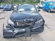 ✅ 2017 Mercedes-Benz E 400 • VIN: WDDKJ6HBXHF353634 • Lot: 41203314. Wystawiony na IAAI z przebiegiem 106 531 mil. Bezpłatny archiwum sprzedaży aukcyjnych z USA i szczegółowy raport historii pojazdu na DreamBid. Zdjęcie 13.