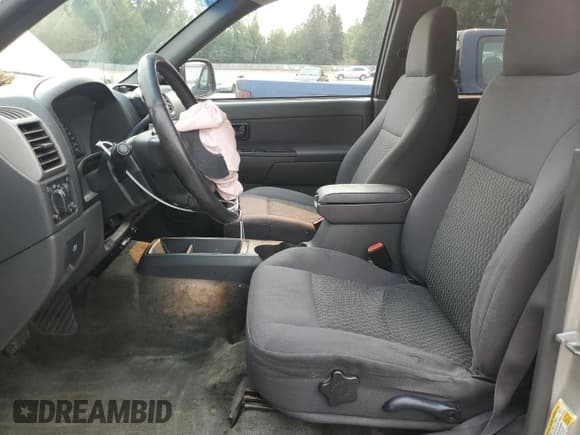 ✅ 2006 Chevrolet Colorado 3LT • VIN: 1GCDT136468153716 • Лот: 71861195. Опубликован ранее на Copart с пробегом 162 485 миль. Бесплатный доступ к архиву аукционных продаж из США и подробный отчёт об истории автомобиля на DreamBid. Изображение 7.