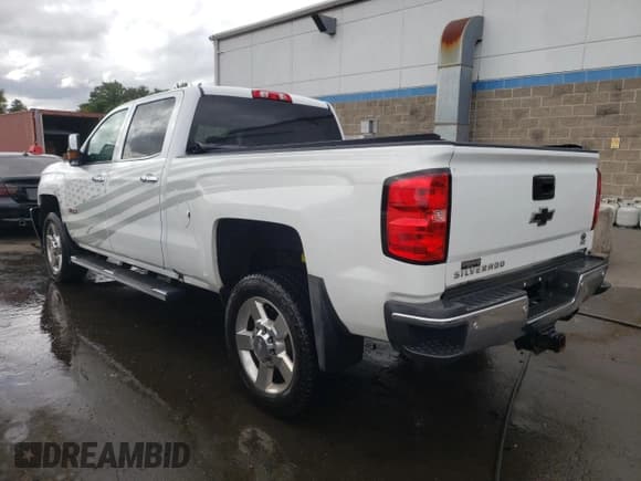 ✅ 2019 Chevrolet Silverado 2500HD LTZ • VIN: 1GC1KTEG9KF100989 • Lot: 72360484. Wystawiony na Copart z przebiegiem 141 313 mil. Bezpłatny archiwum sprzedaży aukcyjnych z USA i szczegółowy raport historii pojazdu na DreamBid. Zdjęcie 2.