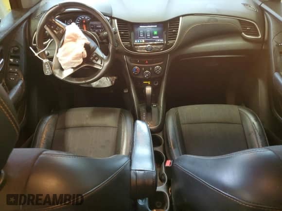 2018 Chevrolet Trax LT с VIN 3GNCJLSB8JL325548, выставлен на аукционе Copart как лот 84363175 с пробегом 88 301 миль миль и Списание • Salvage title. История ставок и продаж доступна на DreamBid. Изображение 8.