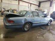✅ 1993 Mercury Grand Marquis LS • VIN: 2MELM75W3PX679750 • Lot: 58158015. Wystawiony na Copart z przebiegiem 78 189 mil. Bezpłatny archiwum sprzedaży aukcyjnych z USA i szczegółowy raport historii pojazdu na DreamBid. Zdjęcie 3.