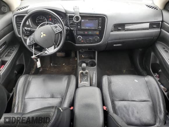 2016 Mitsubishi Outlander SE с VIN JA4AD3A38GZ009788, выставлен на аукционе Copart как лот 70997285 с пробегом 156 974 миль миль и Списание • Salvage title. История ставок и продаж доступна на DreamBid. Изображение 8.