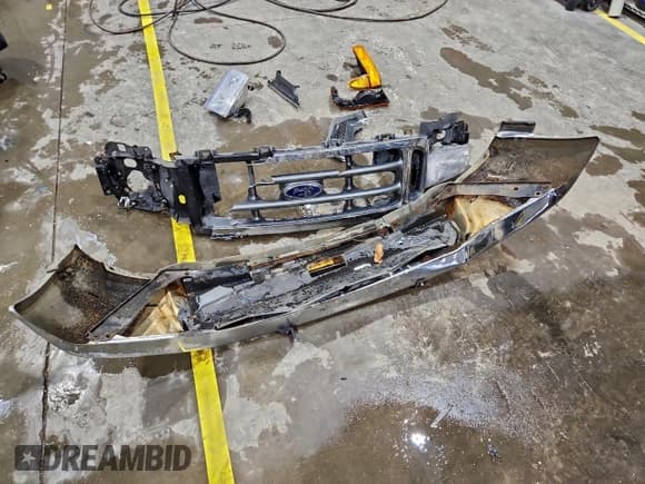 ✅ 2000 Ford F-350 XL • VIN: 1FTSF31FXYEC06517 • Lot: 94506565. Listed on Copart with 195,050 mi. Free auction sales archive from the USA and detailed vehicle history report at DreamBid. Image 12.