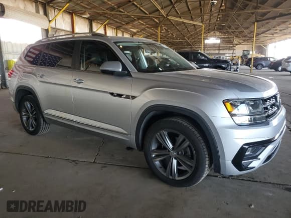 ✅ 2019 Volkswagen Atlas SEL R-Line • VIN: 1V2RR2CA3KC552024 • Lot: 55373015. Listed on Copart with 110,655 mi. Free auction sales archive from the USA and detailed vehicle history report at DreamBid. Image 4.