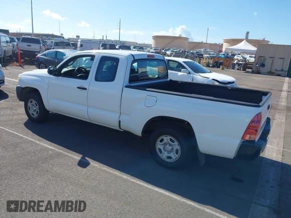 ✅ 2015 Toyota Tacoma • VIN: 5TFTX4CN2FX052625 • Лот: 43322838. Опубликован ранее на IAAI с пробегом 178 176 миль. Бесплатный доступ к архиву аукционных продаж из США и подробный отчёт об истории автомобиля на DreamBid. Изображение 3.