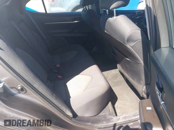 2021 Toyota Camry LE с VIN 4T1R11BK4MU035465, выставлен на аукционе IAAI как лот 42135548 с пробегом 55 121 миль миль и . История ставок и продаж доступна на DreamBid. Изображение 8.