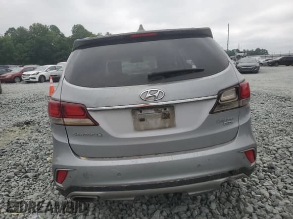 ✅ 2017 Hyundai Santa Fe Limited Ultimate • VIN: KM8SR4HF2HU209321 • Лот: 64119935. Опубликован ранее на Copart с пробегом Не указан. Бесплатный доступ к архиву аукционных продаж из США и подробный отчёт об истории автомобиля на DreamBid. Изображение 6.