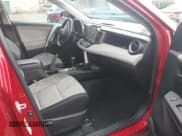 ✅ 2016 Toyota RAV4 XLE • VIN: 2T3RFREV1GW535259 • Lot: 43639210. Wystawiony na IAAI z przebiegiem 268 005 mil. Bezpłatny archiwum sprzedaży aukcyjnych z USA i szczegółowy raport historii pojazdu na DreamBid. Zdjęcie 5.