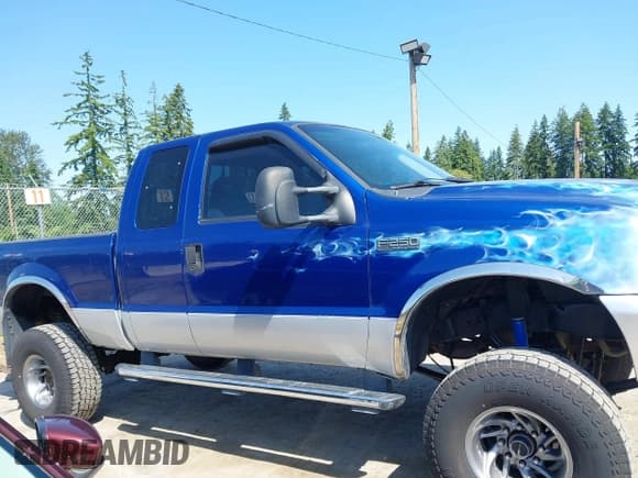 ✅ 1999 Ford F-250 XL • VIN: 1FTNX21L2XEA95499 • Lot: 42426420. Listed on IAAI with 198,965 mi. Free auction sales archive from the USA and detailed vehicle history report at DreamBid. Image 13.