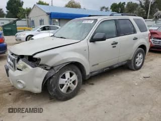 ✅ 2008 Ford Escape XLT • VIN: 1FMCU03148KA43175 • Lot: 86760135. Listed on Copart with 123,161 mi. Free auction sales archive from the USA and detailed vehicle history report at DreamBid. Image 1.