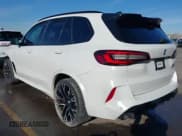 ✅ 2022 BMW X5 M • VIN: 5YMJU0C02N9K39077 • Лот: 41711996. Опубликован ранее на IAAI с пробегом 11 875 миль. Бесплатный доступ к архиву аукционных продаж из США и подробный отчёт об истории автомобиля на DreamBid. Изображение 3.