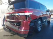 ✅ 2024 Lincoln Navigator Reserve • VIN: 5LMJJ2LG9REL21145 • Lot: 43489312. Listed on IAAI with 4,155 mi. Free auction sales archive from the USA and detailed vehicle history report at DreamBid. Image 19.