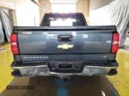 ✅ 2019 Chevrolet Silverado 1500 LT • VIN: 2GCRCPEC3K1104435 • Lot: 78146664. Wystawiony na Copart z przebiegiem 111 527 mil. Bezpłatny archiwum sprzedaży aukcyjnych z USA i szczegółowy raport historii pojazdu na DreamBid. Zdjęcie 6.