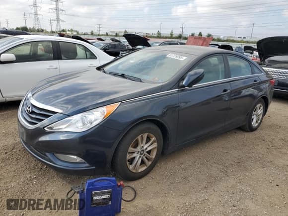 ✅ 2013 Hyundai Sonata GLS • VIN: 5NPEB4AC0DH536505 • Lot: 81728995. Listed on Copart with 198,916 mi. Free auction sales archive from the USA and detailed vehicle history report at DreamBid. Image 1.