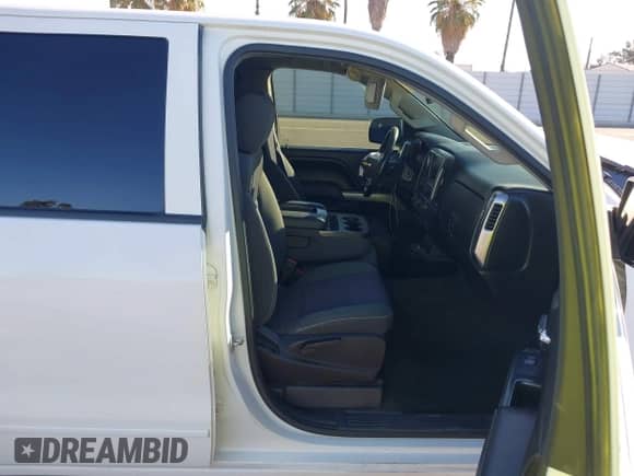 2016 Chevrolet Silverado 1500 LT с VIN 3GCUKREC7GG265202, выставлен на аукционе IAAI как лот 43480579 с пробегом 257 190 миль миль и . История ставок и продаж доступна на DreamBid. Изображение 5.